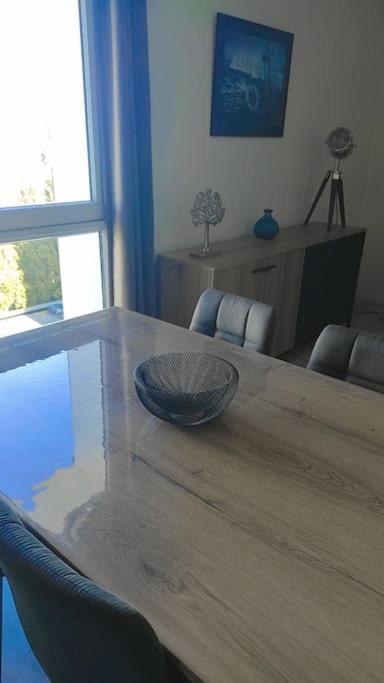 Апартаменти Vulcain 2, 11Eme, Ile De Nantes, 4Pers, Parking Inclus Екстер'єр фото